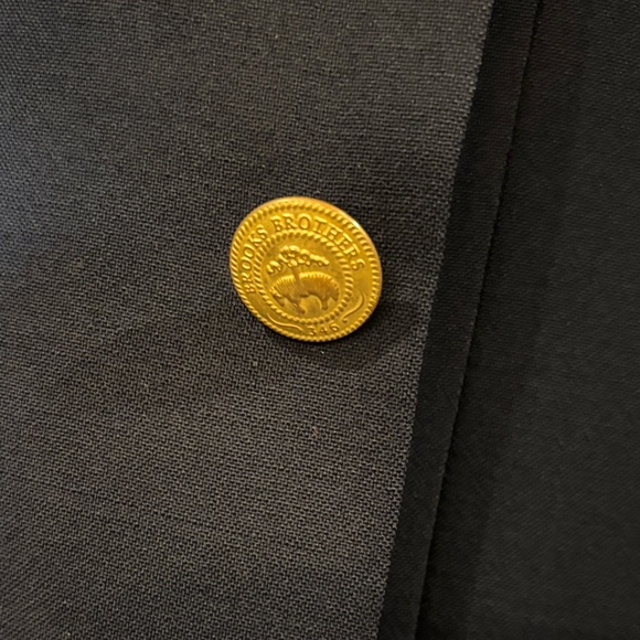 Brooks Brothers Navy Blazer with Brass Buttons Men's 43R - Picture 6 of 10